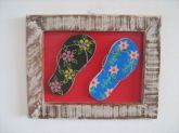 quadro 2 chinelinhos